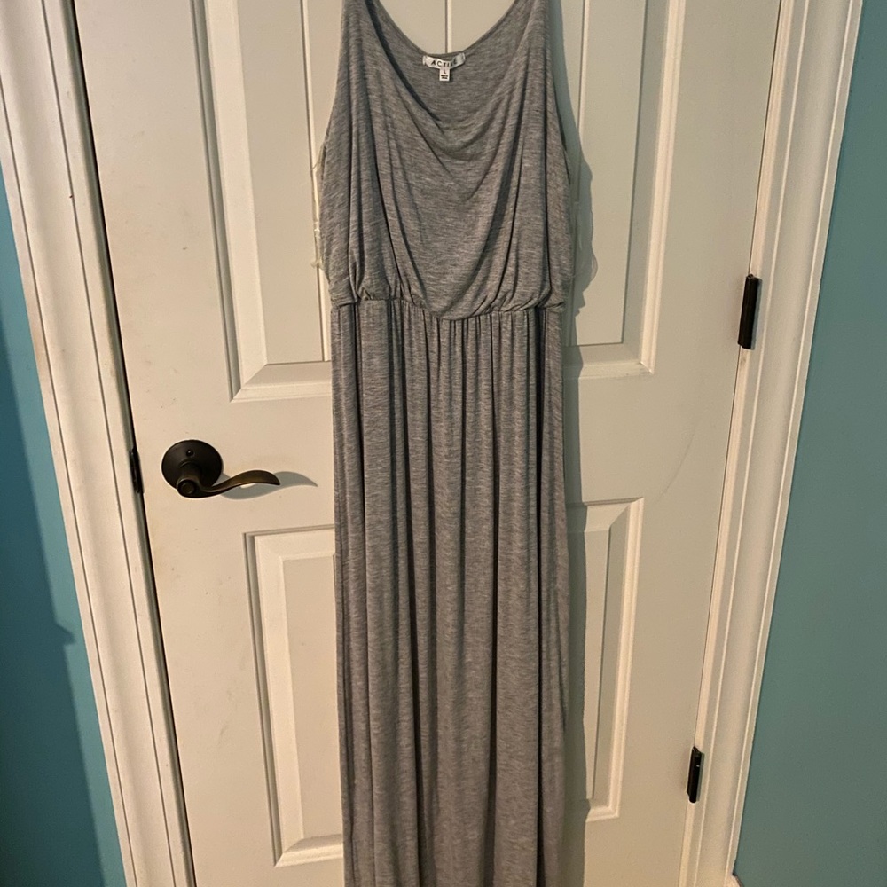 Maxi dress